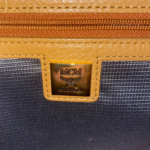 Large Cognac MCM Bag - Picture 7 of 7